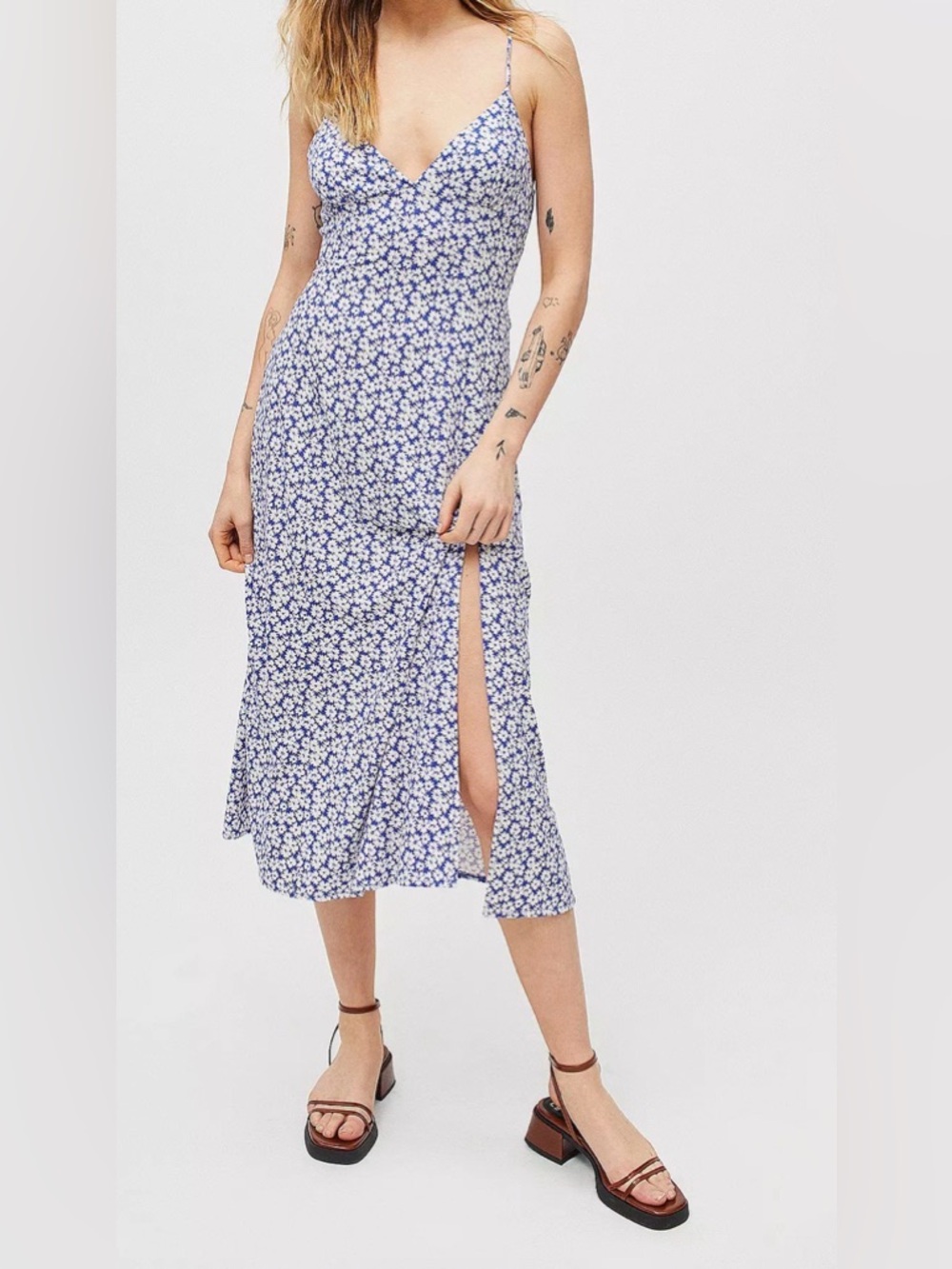 Urban Outfitters Ashley Floral Blue White Slip Dress XS